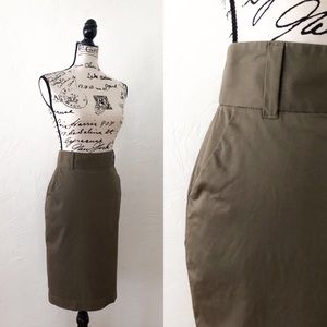 Banana Republic Olive Green Midi Pencil Skirt SZ 2